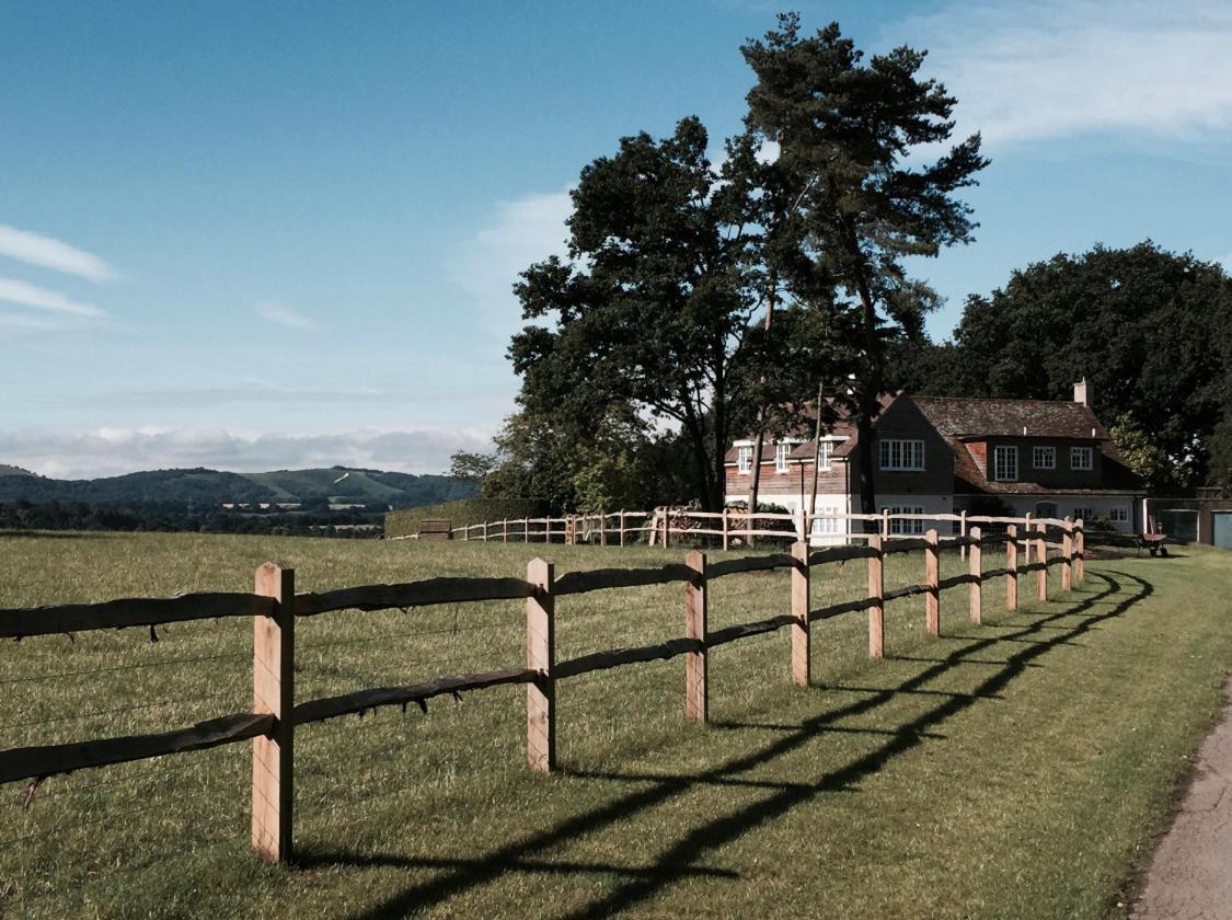Garden Flat Near Goodwood With Stunning Views Appartement Petersfield Buitenkant foto